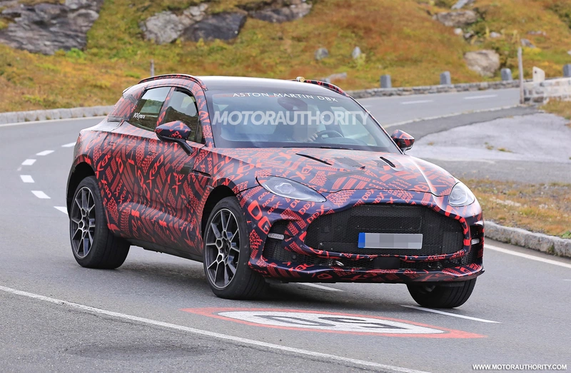 2024 Aston Martin DBX S spy shots and video: Aston Martin DBX S